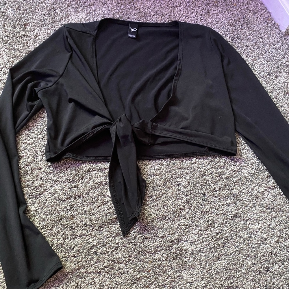 Windsor Tie Top